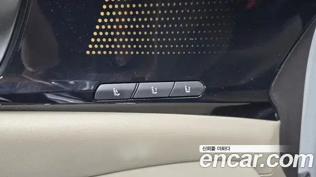 Kia Carnival 2025 — Photo 11/37