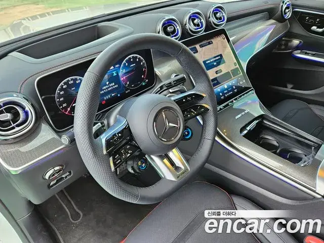 Mercedes-Benz GLC-Class 2026 — Фото 4/12