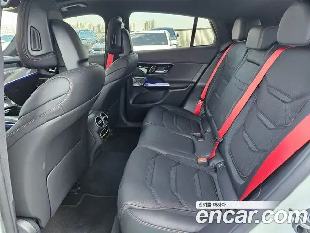 Mercedes-Benz GLC-Class 2026 — Фото 10/12