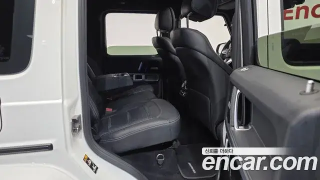 Mercedes-Benz G-Class 2021 — Photo 13/31