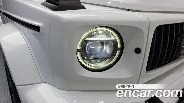 Mercedes-Benz G-Class 2021 — Photo 27/31