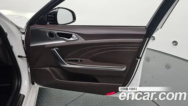 Kia Stinger Meister 2021 — Şəkil 24/31