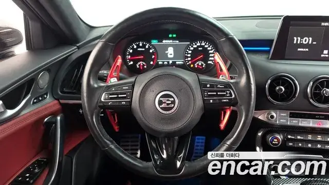 Kia Stinger 2019 — Photo 10/33