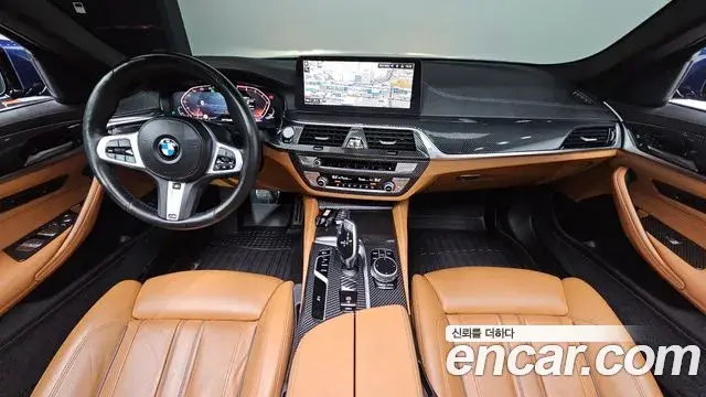 BMW 5 Series 2020 — Фото 7/20