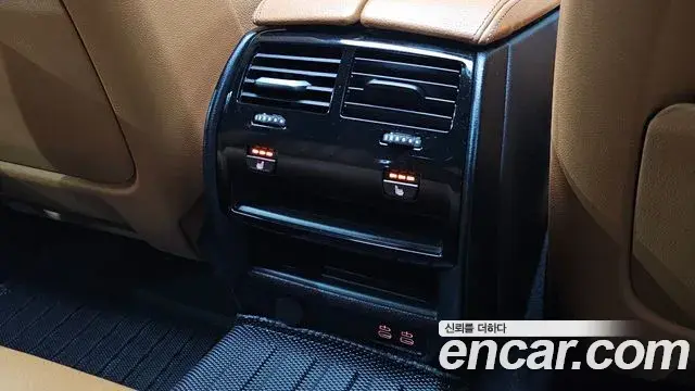 BMW 5 Series 2020 — Фото 17/20