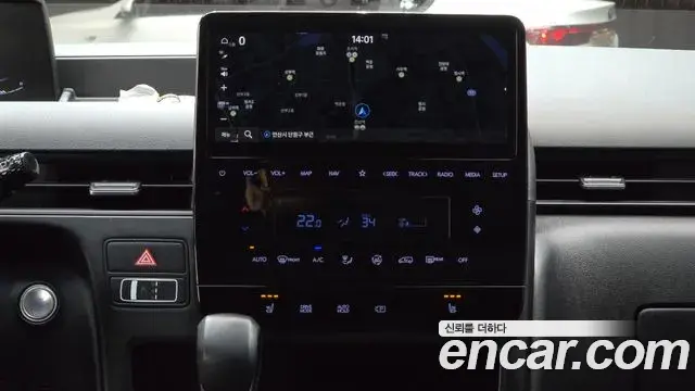 Hyundai Staria 2022 — Фото 13/20