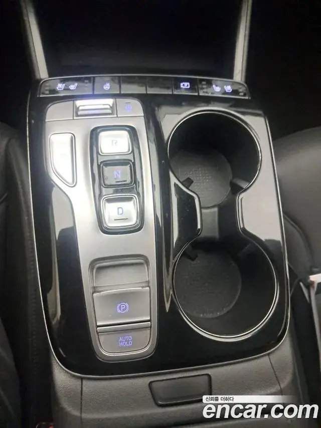 Hyundai The New Tucson 2022 — Фото 9/16