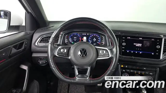 Volkswagen T-Roc 2021 — Фото 13/20
