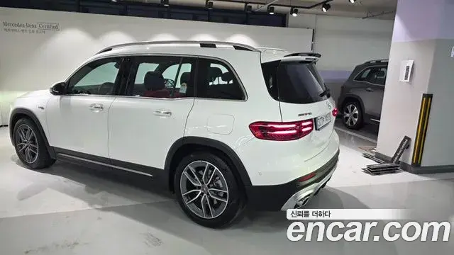 Mercedes-Benz GLB-Class 2026 — Фото 2/20