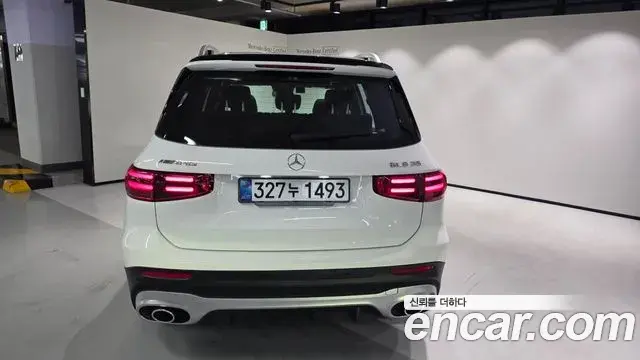 Mercedes-Benz GLB-Class 2026 — Фото 10/20