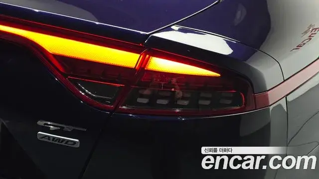 Kia Stinger Meister 2020 — ფოტო 33/33