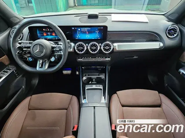 Mercedes-Benz GLB-Class 2026 — Фото 9/12