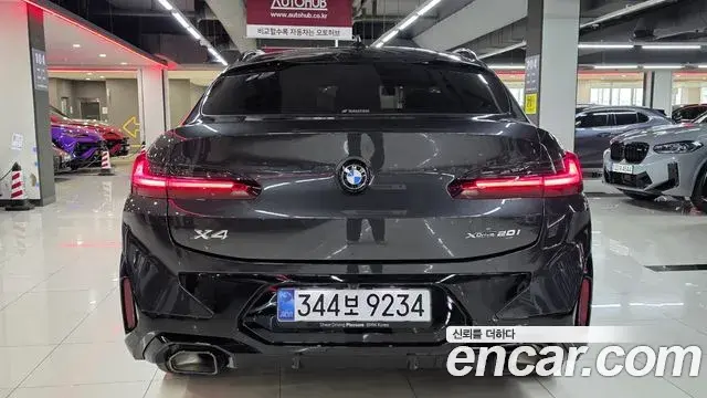 BMW X4 2025 — Фото 9/20