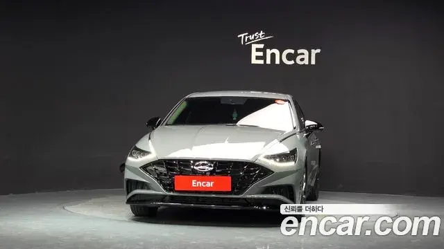 Hyundai Sonata 2021 — Фото 3/20
