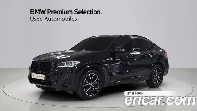 BMW X4 2023 — Фото 10/20