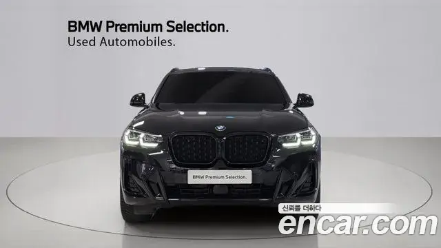 BMW X4 2023 — Фото 1/20