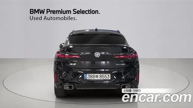 BMW X4 2023 — Фото 2/20