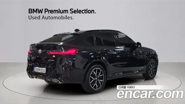 BMW X4 2023 — Фото 3/20