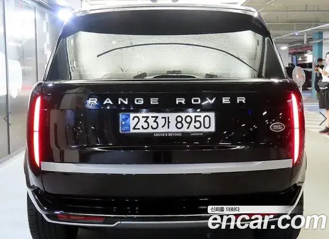 Land Rover Range Rover 2023 — Фото 4/20