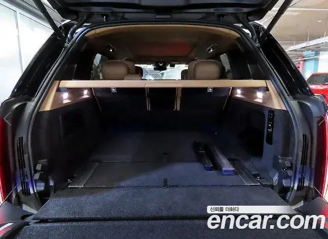 Land Rover Range Rover 2023 — Фото 13/20