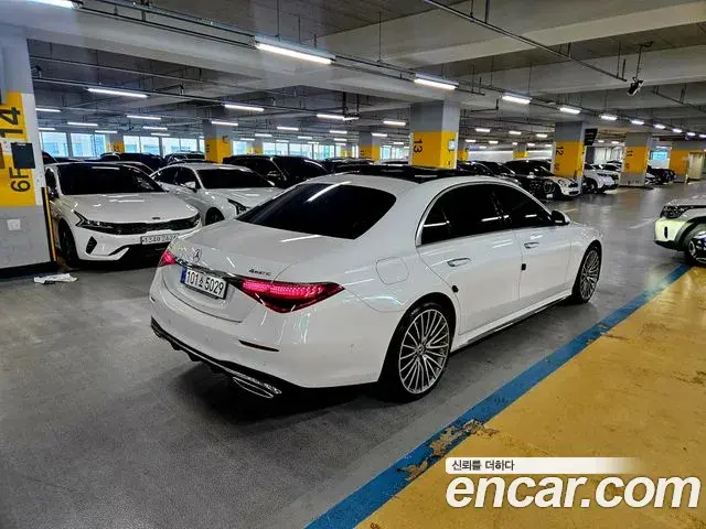 Mercedes-Benz S-Class 2024 — Фото 4/20
