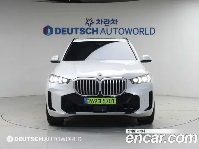 BMW X5 2025 — Фото 2/20