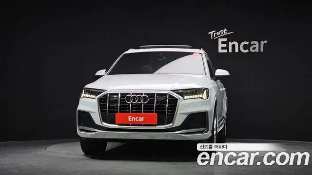 Audi Q7 2022 — Фото 3/20