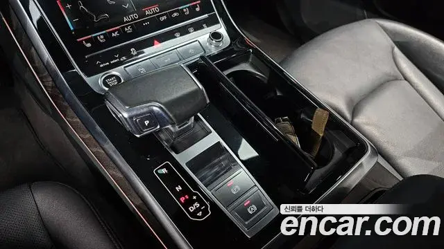 Audi Q7 2022 — Фото 9/20