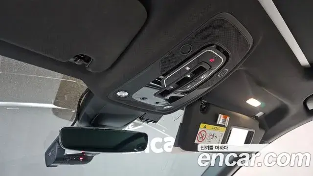 Audi Q7 2022 — Фото 19/20
