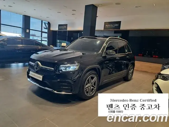 Mercedes-Benz GLB-Class 2025 — Фото 10/20