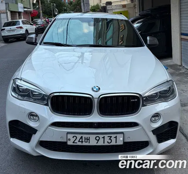 BMW X6 2018 — Фото 9/10