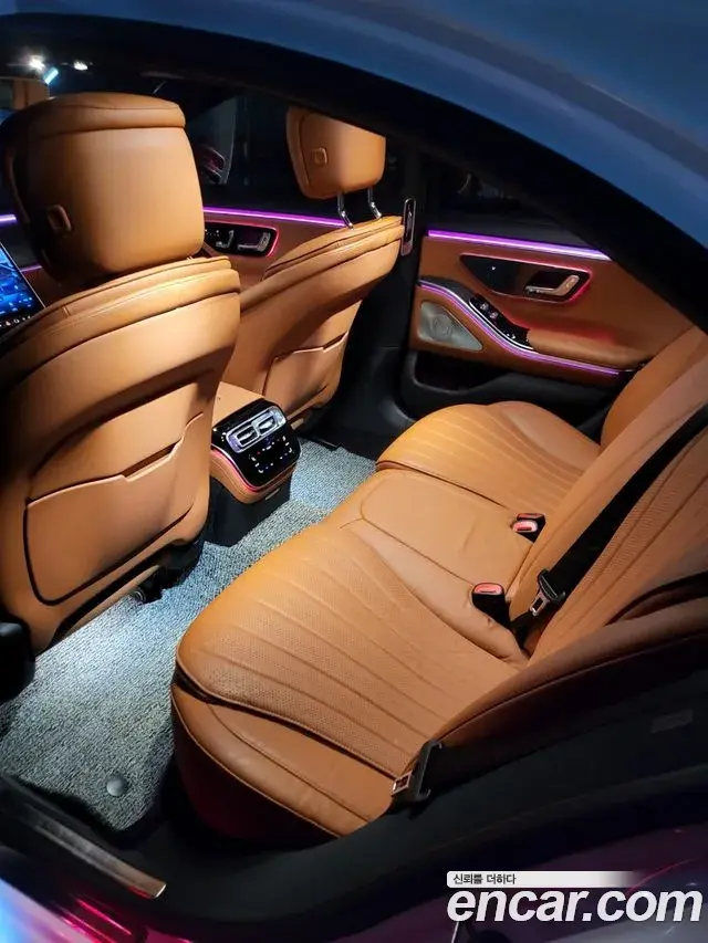 Mercedes-Benz S-Class 2022 — Фото 19/20