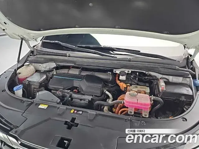 Kia Carnival 2024 — Şəkil 2/18