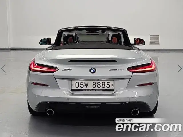 BMW Z4 2019 — Фото 4/19