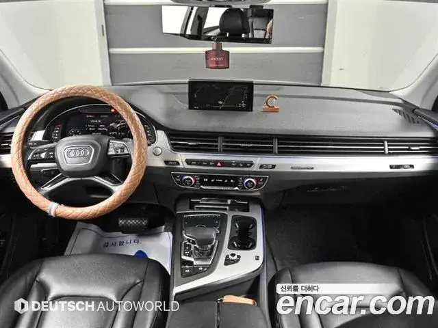 Audi Q7 2019 — Фото 10/20