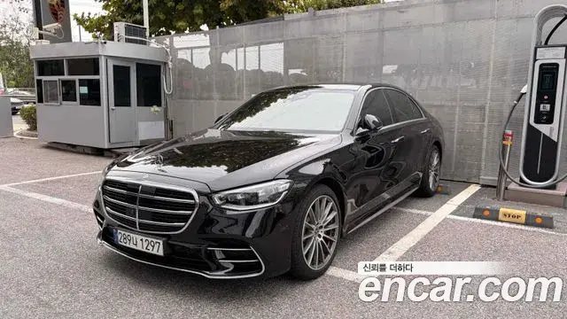 Mercedes-Benz S-Class 2022 — Фото 1/19