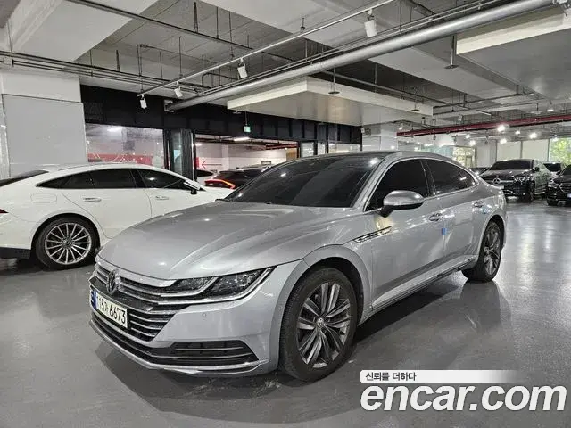 Volkswagen Arteon 2020 — Photo 9/17