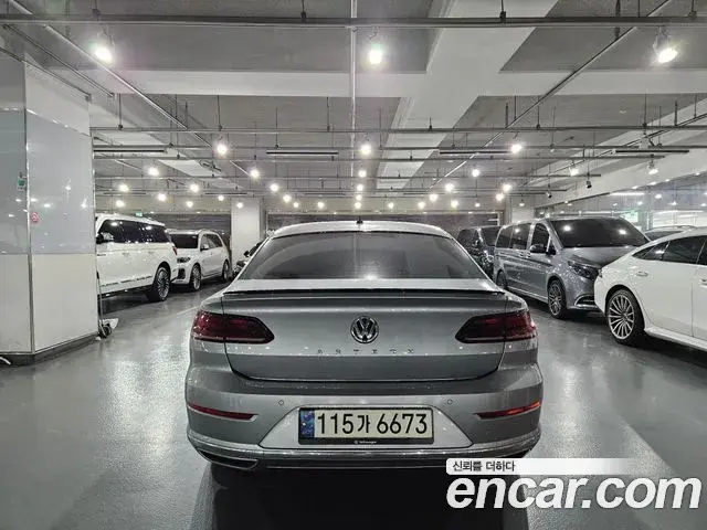 Volkswagen Arteon 2020 — Photo 12/17