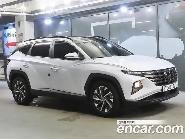 Hyundai The New Tucson 2022 — Фото 9/20