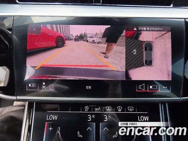 Audi A8 2020 — Фото 16/20
