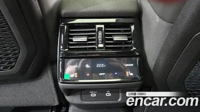 Renault Samsung Filante 2026 — Photo 12/31