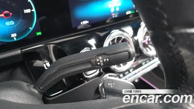 Mercedes-Benz EQA 2023 — ფოტო 36/36