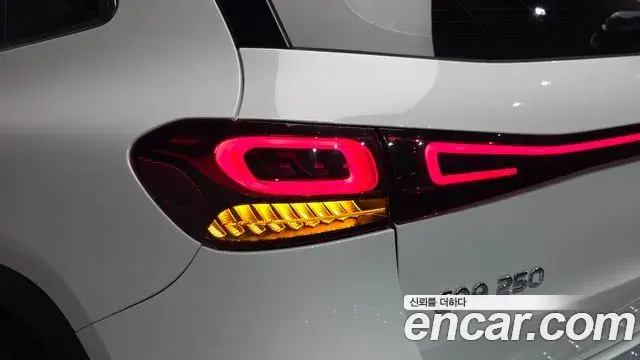 Mercedes-Benz EQA 2023 — ფოტო 15/36