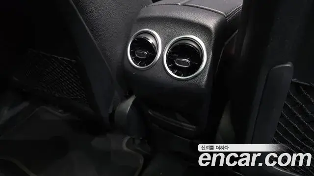 Mercedes-Benz EQA 2023 — ფოტო 7/36