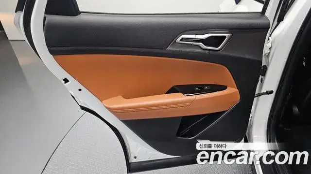 Kia Sportage 2022 — Photo 6/32