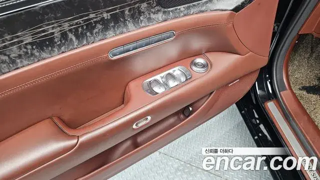 Genesis G90 2023 — Фото 13/20