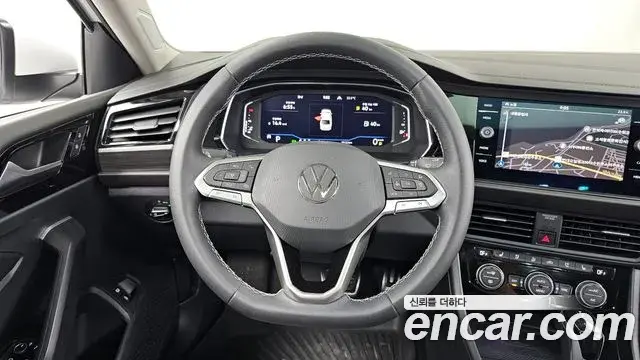 Volkswagen Jetta 2023 — Фото 13/20