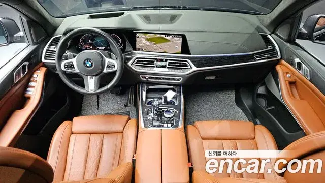BMW X7 2022 — Фото 7/20