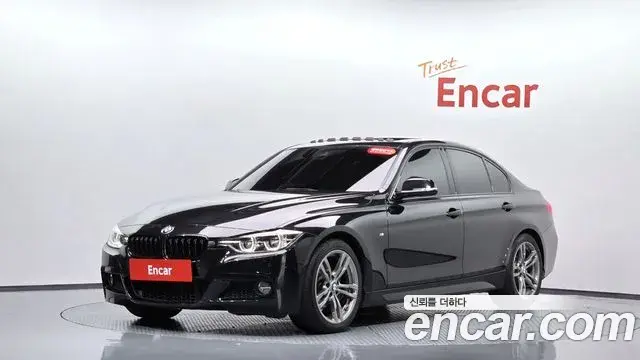 BMW 3 Series 2018 — Фото 10/20