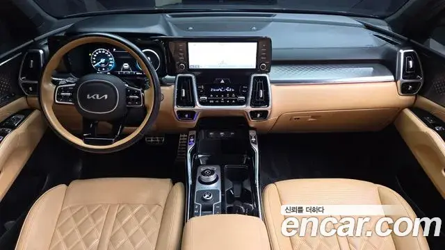 Kia Sorento 2022 — Фото 7/20